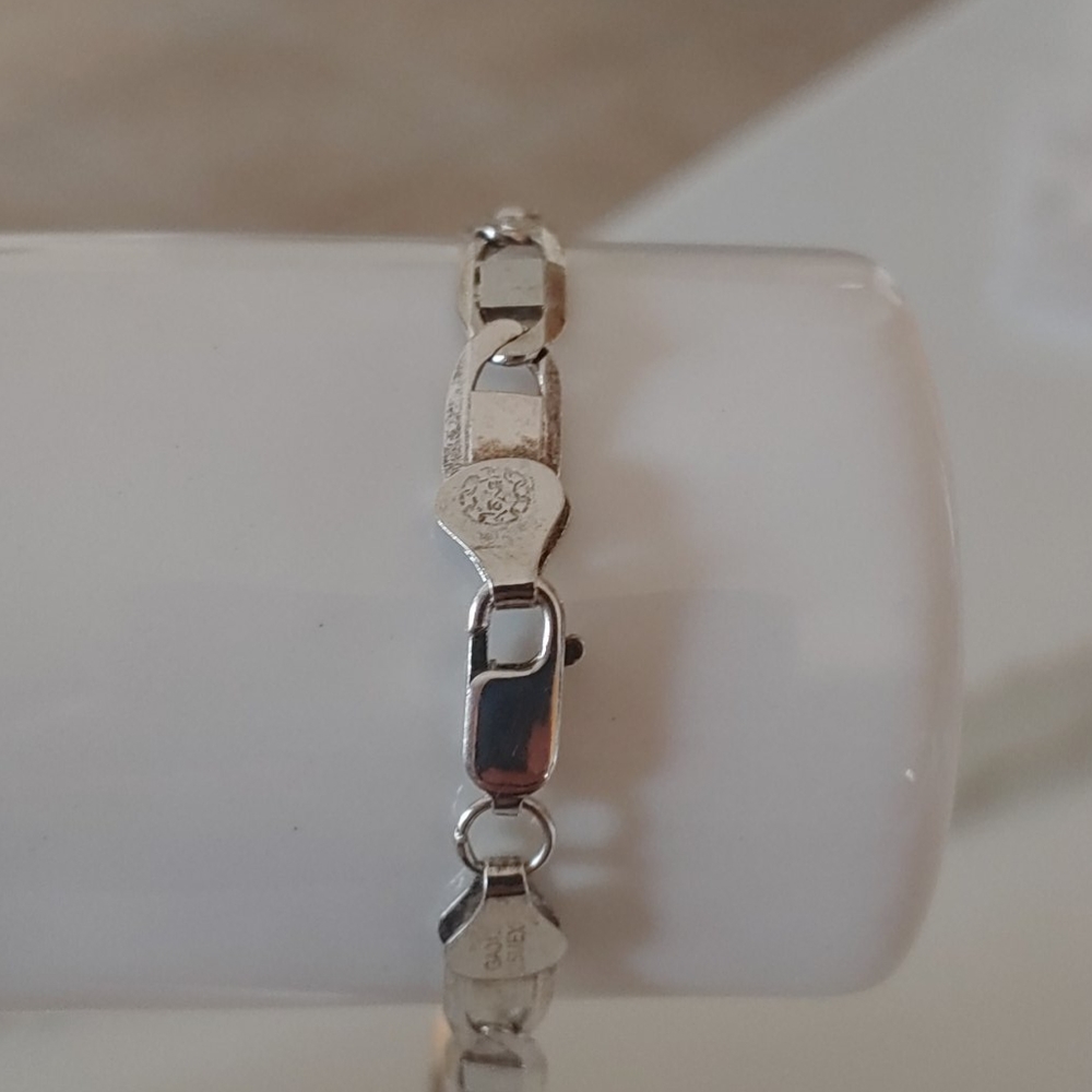 bracelet - Picture 2 of 4